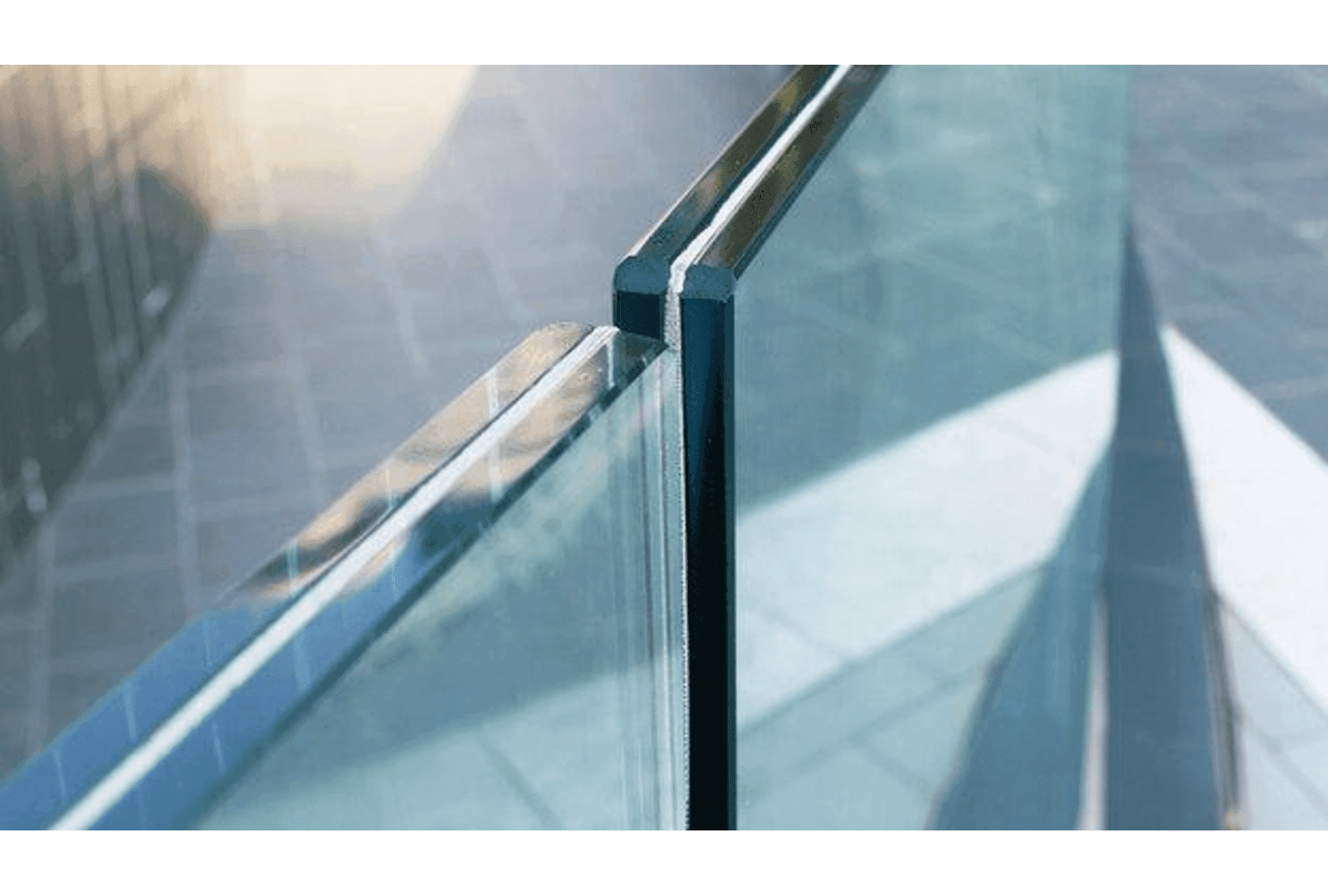 Cover Image for Laminated Glass: The Clear Choice for Safety, Comfort, and Efficiency